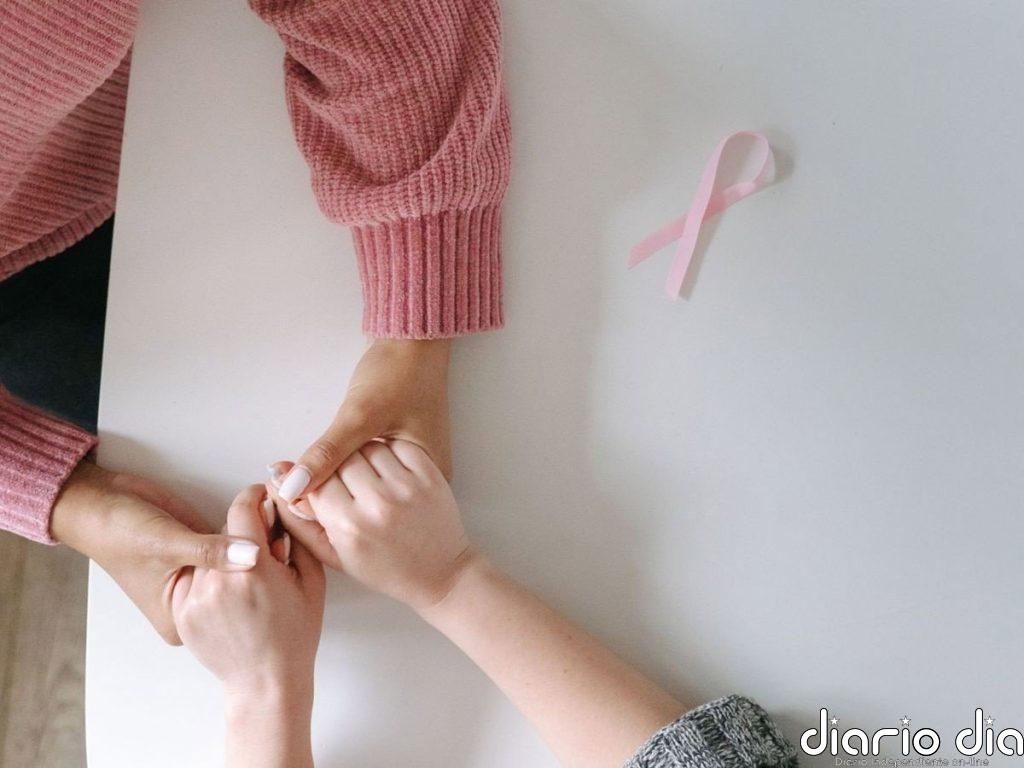 Del neceser a la joyería: las iniciativas solidarias que se tiñen de rosa y querrás conocer este octubre