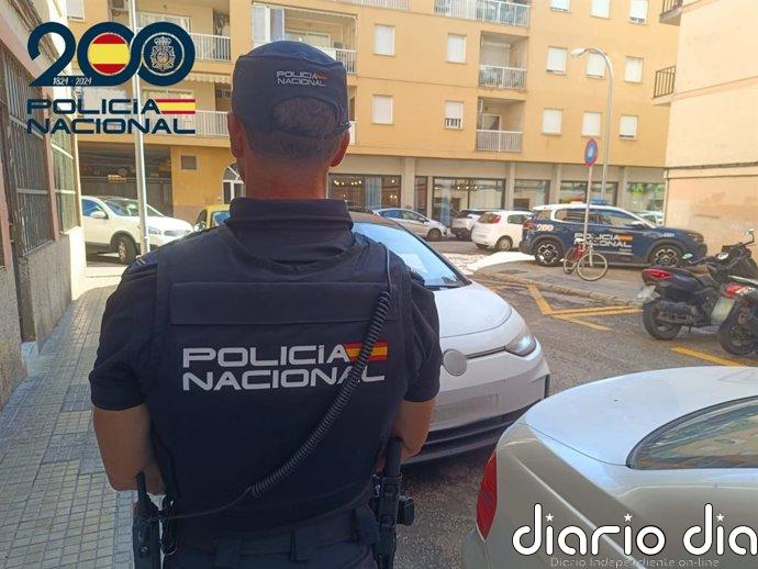 Detenido por estafar a universitarios de tres provincias con un supuesto piso de alquiler en Granada