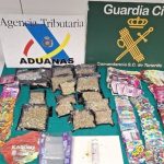 Detenido un hombre al llegar al aeropuerto Tenerife Sur con marihuana oculta en su equipaje