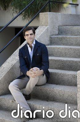 Diego del Alcázar publica su segunda novela, 'La idea de volver': "La sociedad tiene todo a su alcance y está vacía"