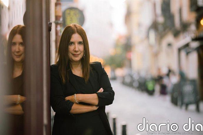 Dolores Redondo publica 'Todas las noches, todas las ciudades': "Los lectores sí que son talibanes. Y tienen que serlo"