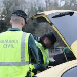 Dos vecinos de Astillero roban 32 botellas de alcohol y hamburguesas de carne tudanca en un local hostelero de Piélagos