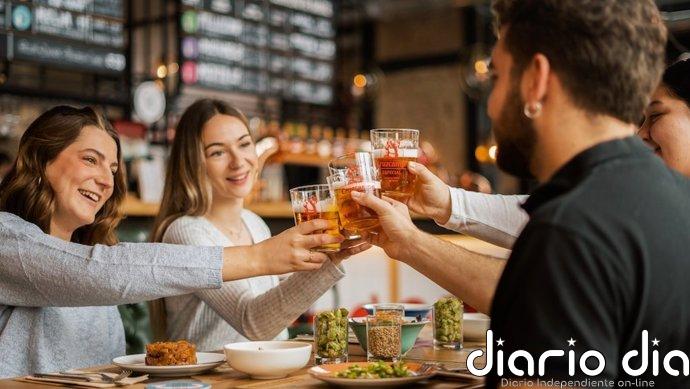 El 96% de los españoles echaría de menos los bares si desaparecieran, según un informe