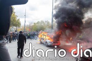 El alcalde de París cuestiona los medios de la Policía ante los disturbios y saqueos del sábado