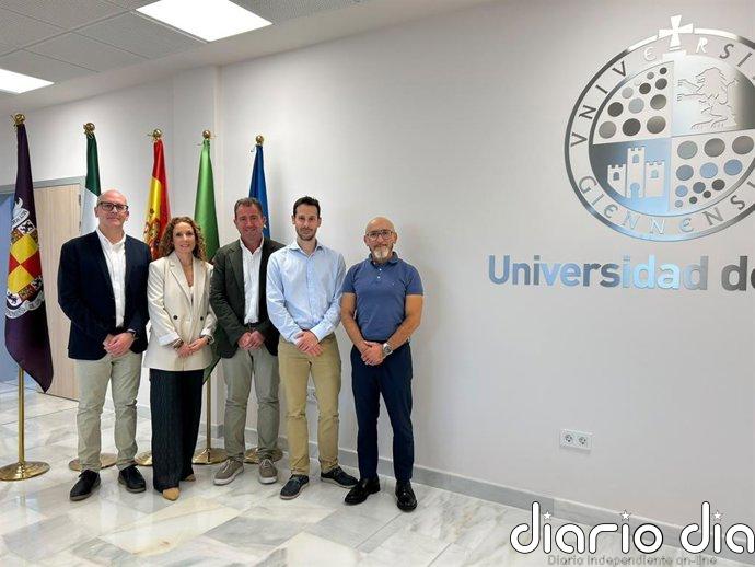 El Área Sanitaria Nordeste de Jaén y la UJA analizan posibles sinergias para impulsar la investigación biosanitaria