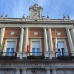 El Ayuntamiento de Huelva guarda un minuto de silencio por las víctimas del accidente de Urda (Toledo)