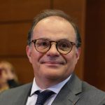 El Banco de Francia advierte de que el país corre el riesgo de ser "estrangulado" por los tipos de interés