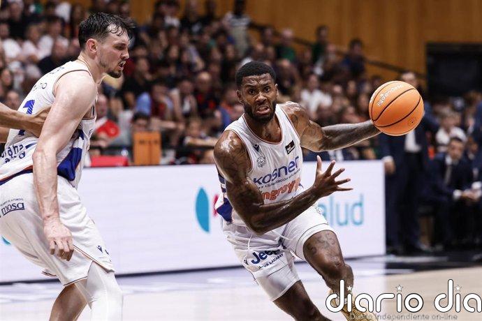 El Baskonia se estrena con nuevos ídolos
