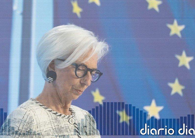 El BCE opta por pausar los tipos pese a su preocupación ante los riesgos inflacionistas