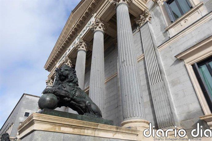 El BOE publica el RD de disolución de las Cortes y la convocatoria electoral para el 29 de noviembre