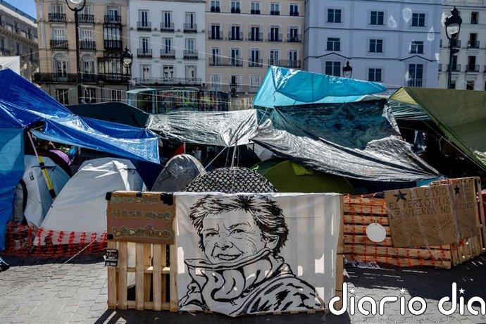 El CIS ultima su primer barómetro tras el desahucio de Maricarmen y la derogación de los decretos de vivienda