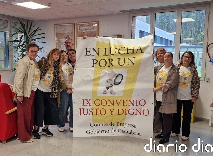 El comité de empresa del Gobierno de Cantabria denuncia la retirada de una pancarta reivindicativa por parte del ICASS