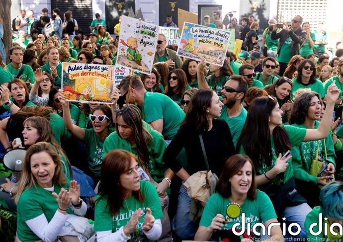El Comité de Huelga de la educación pública de Madrid celebra la "liberación" del manifestante y exige que se investigue