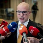 El delegado ve en la denuncia del PP a Bergerot por amenazas un intento de "distraer" para "evitar" hablar de vivienda
