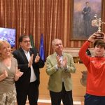 El equipo de Fútbol Sala del Colegio San Agustín de Sevilla celebra su victoria en los Juegos FISEC-FICEP