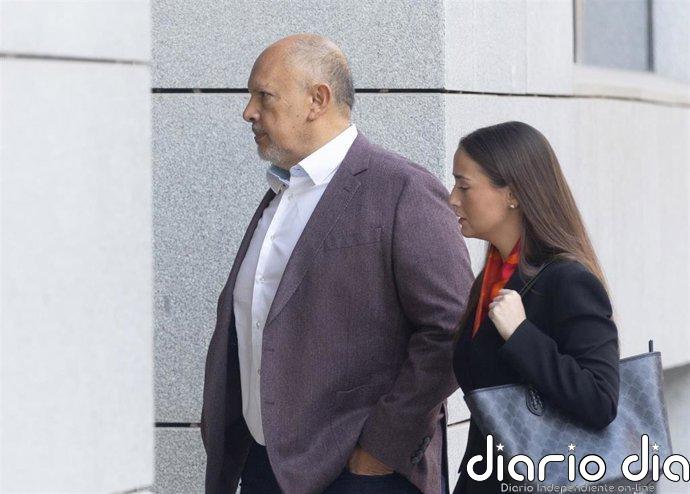 El exviceministro venezolano Nervis Villalobos rechaza declarar ante el juez del 'caso Leire Díez'