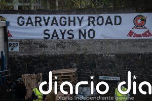 El Gobierno Británico prohíbe el desfile de la Orden de Orange en la calle Garvaghy tras semanas de tensión