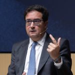 El Gobierno espera aprobar "en breve" y antes del 29N el real decreto de los centros de datos