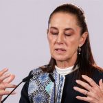El Gobierno mexicano evaluará mejoras salariales y plazas tras el rechazo del personal sanitario a su última propuesta