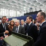 El Gobierno subraya "la gran contribución" del sector de la defensa al proceso de reindustrialización del país y Europa