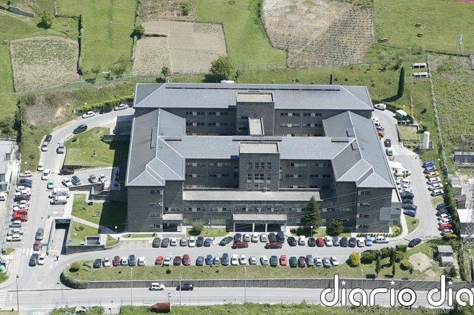 El Hospital Carmen y Severo Ochoa suspende temporalmente la diálisis por un problema en tratamiento de agua