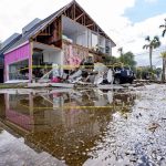El huracán 'Isaías' pierde intensidad tras dejar cuatro muertos y fuertes inundaciones en el sureste de EEUU