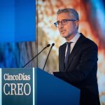 El ministro España carga contra el descrédito a los impuestos y defiende ejercer un "patriotismo democrático"