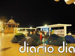El movimiento por el derecho a la vivienda acampa en Arrecife (Lanzarote) ante la situación habitacional de la isla