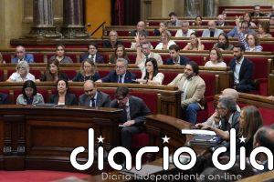 El Parlament reclama impulsar un "contrato de país por la educación" que garantice estabilidad