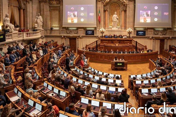 El Parlamento de Portugal inicia el debate de los presupuestos de 2027 marcado por las movilizaciones por la vivienda