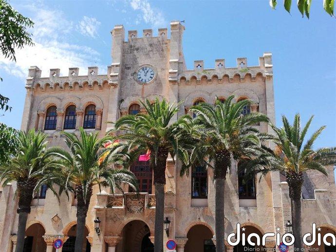 El PP denuncia al Ayuntamiento de Ciutadella ante la Junta Electoral por hacer "anuncios partidistas"