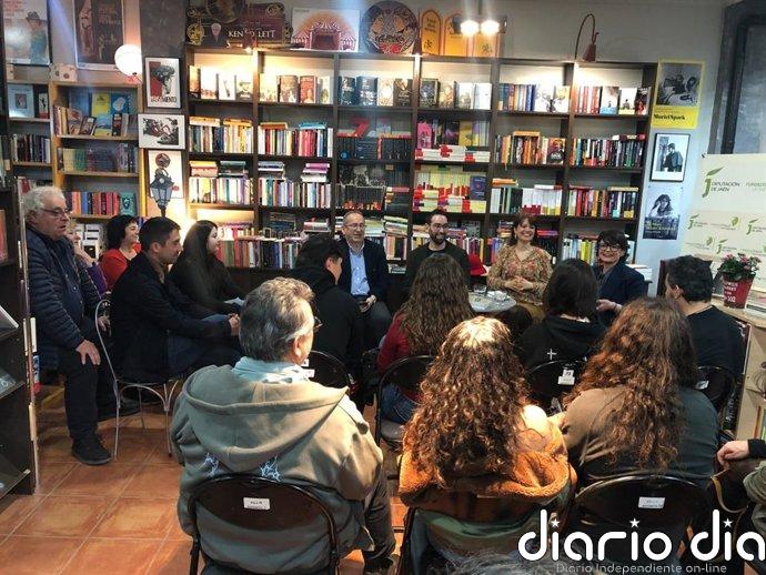 El programa 'Poesía en tu librería' desarrolla este otoño seis encuentros poéticos sobre Miguel Hernández en Jaén