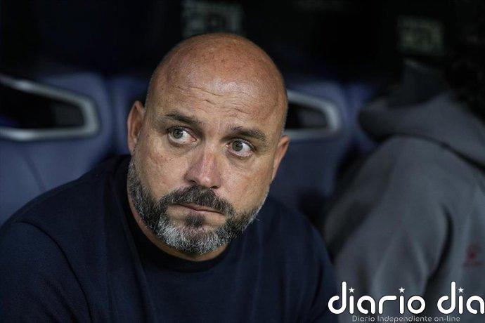 El RCD Espanyol destituye a Manolo González