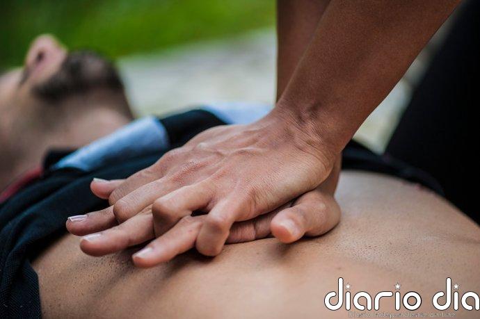 El Sindicato de Técnicos de Enfermería promueve la formación ciudadana en reanimación cardiopulmonar