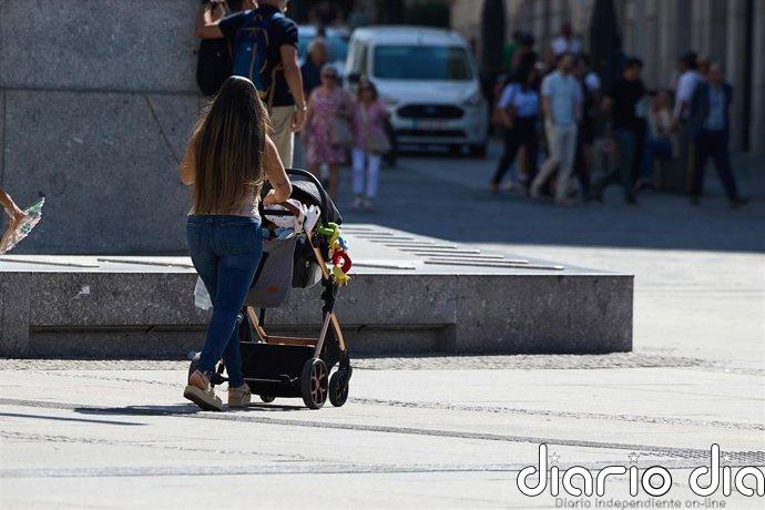 El TC ratifica su aval a que las madres solas se sumen el permiso por nacimiento que correspondería al otro progenitor