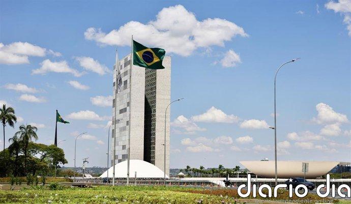 El Tribunal Electoral de Brasil garantiza el voto libre y advierte de que actuará contra el acoso en las urnas