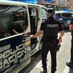 En libertad un varón que amenazó con un cuchillo a su excuñado y se atrincheró en su vivienda en Valladolid