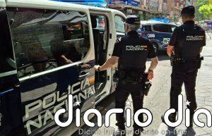 En libertad un varón que amenazó con un cuchillo a su excuñado y se atrincheró en su vivienda en Valladolid