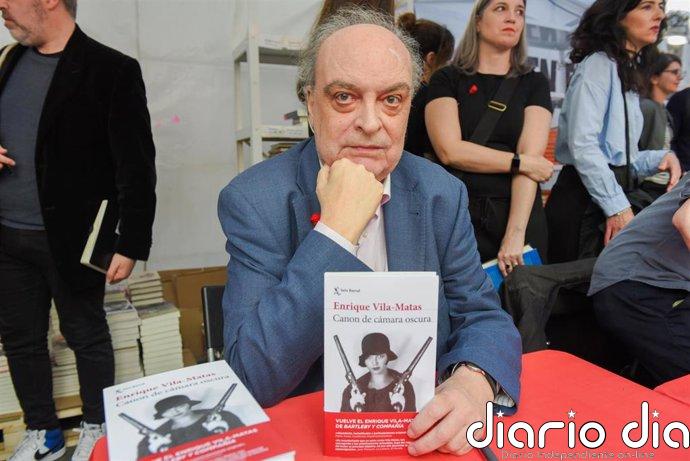 Enrique Vila-Matas, único español favorito al Nobel de Literatura que compite contra Can Xue o Anne Carson