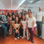 Expertos piden apoyos para proteger a las mujeres con discapacidad en redes sin prohibir su uso