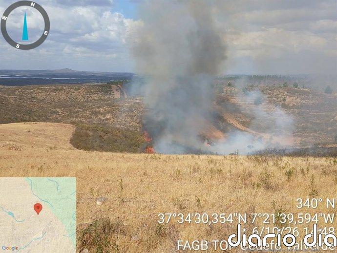 Extinguido el incendio forestal declarado en Calañas (Huelva)