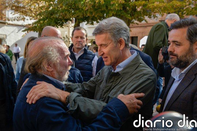 Feijóo asegura desde Urda que son "imprescindibles" las responsabilidades políticas y señala a Puente