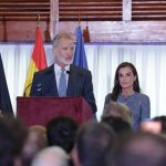 Felipe VI y Letizia en Melilla, en directo: última hora de la visita de los Reyes