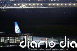 Francia confirma conversaciones con las autoridades talibán para devolver a afganos "peligrosos"