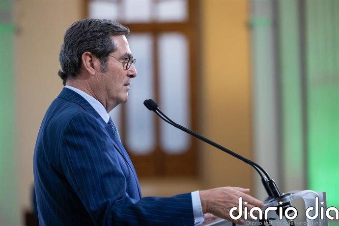 Garamendi (CEOE) ve "increíble" que el Gobierno use su "poder" para subir el SMI en periodo electoral