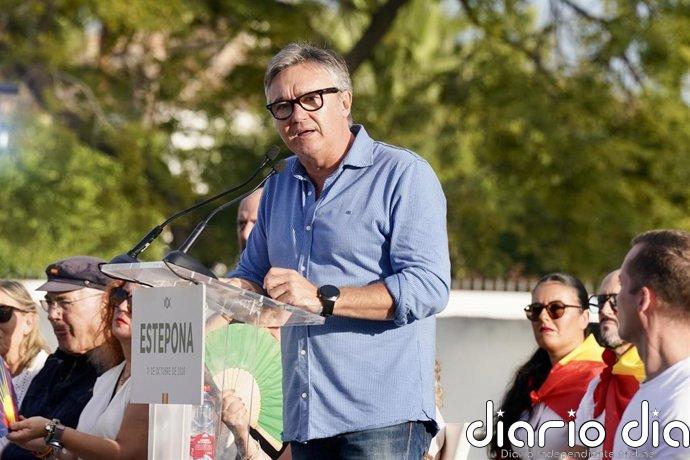 Gavira acusa a Mª Jesús Montero de vender edificios del SAS a fondos buitre: "Los carroñeros y ladrones son ellos"