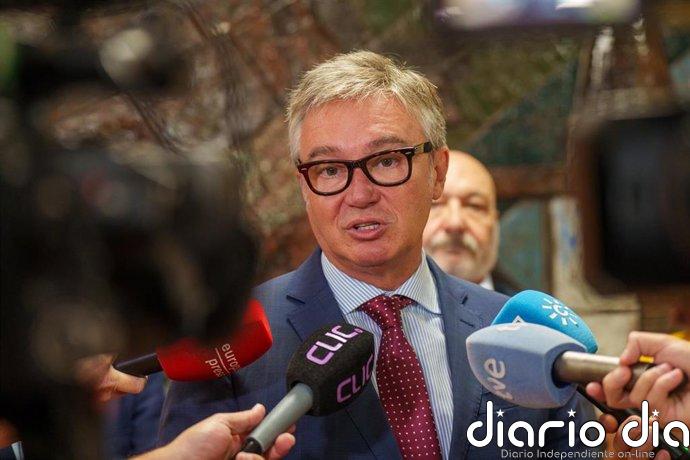 Gavira asegura que la "corrupción del PSOE sigue" tras la imputación de 18 ex altos cargos de la Junta e IDEA