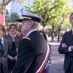 Gestos, tensión y abucheos en el 12 de octubre más político
