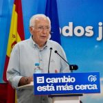 Imbroda celebra que la visita de los Reyes a Melilla "se normalice" y pide que se trate como "una ciudad más de España"