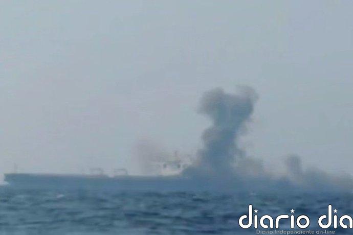 Irán anuncia que cuatro petroleros han explotado en Ormuz en las últimas horas tras chocar con minas submarinas